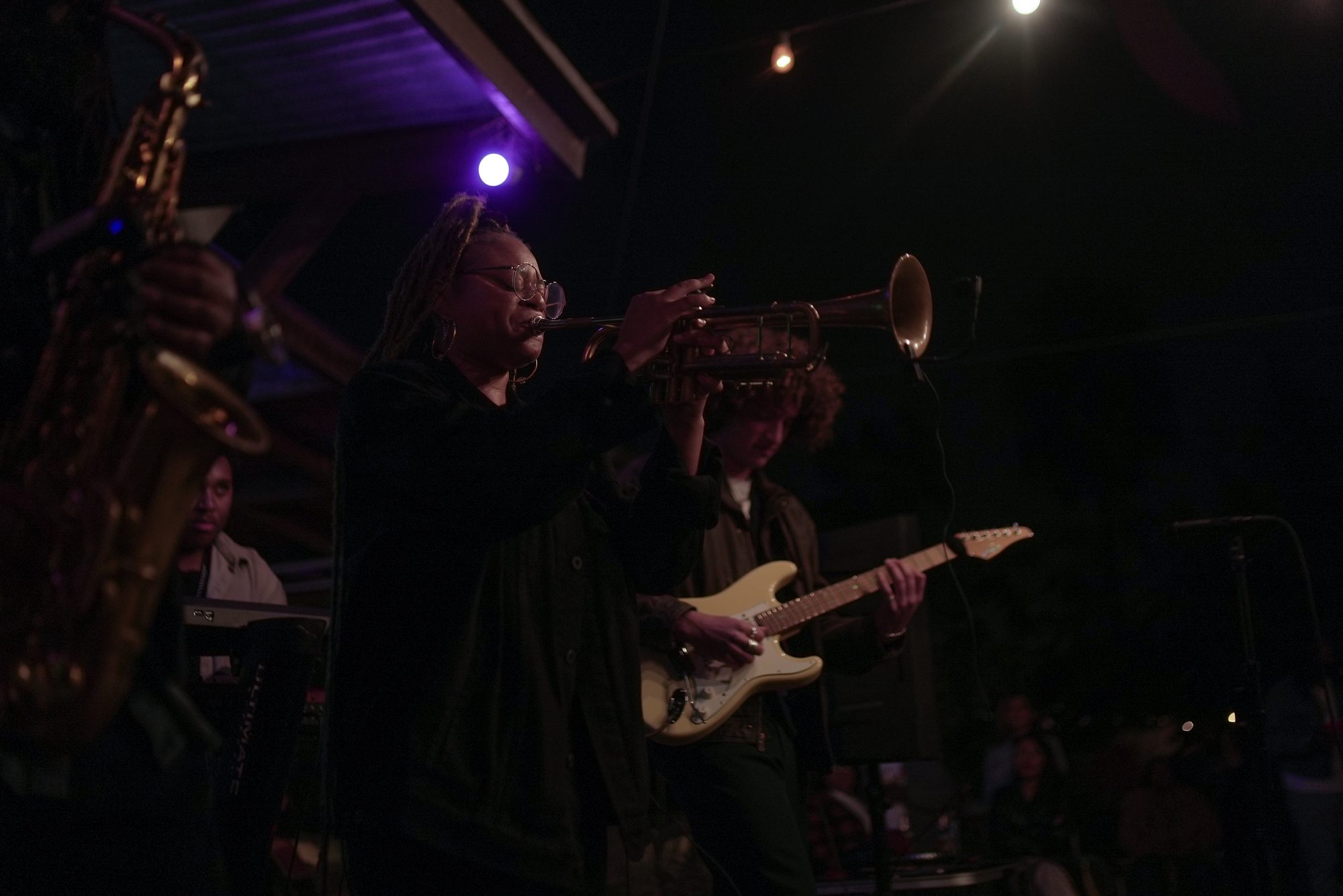 Jazz performance, live music